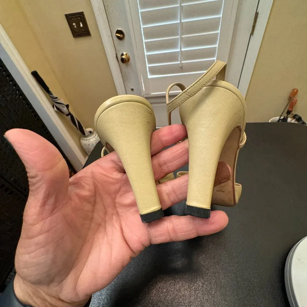 Bally size 8.5  slingback shoes